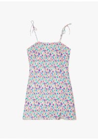 vestido-recto-corto-de-tirantes-con-estampado-de-flores-pastel (5)