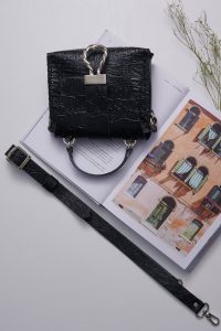 Individual-Art-Leather-The-Great-Escape-Bag-BlackSilver-1