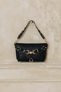 7c88a1_9ab04b91a63d424cb95f4e3b3a72a549_mv2