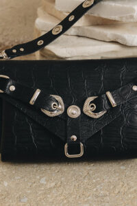 7c88a1_b03769a9879a4bf8a4f69d332bdbd3c0~mv2