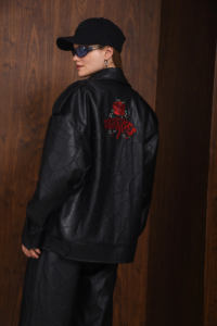 IDENTITY_JACKET_10