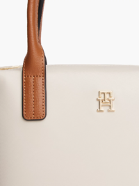 AW0AW17709_AEO_alternate2