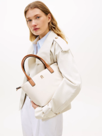 AW0AW17709_AEO_alternate4